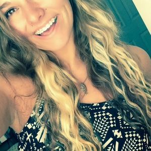 Meet your Posher, Glorianna